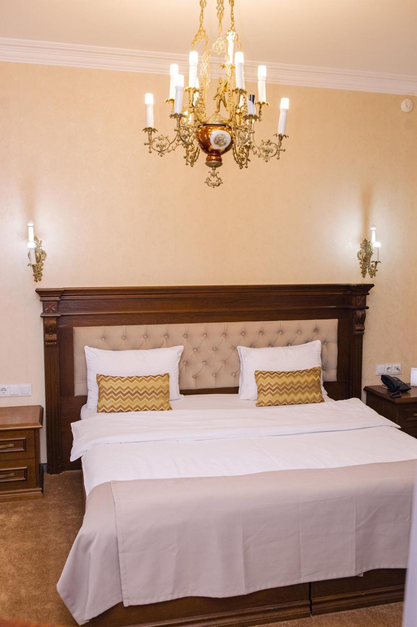 Hotel Imperial House Tbilisi Ngoại thất bức ảnh