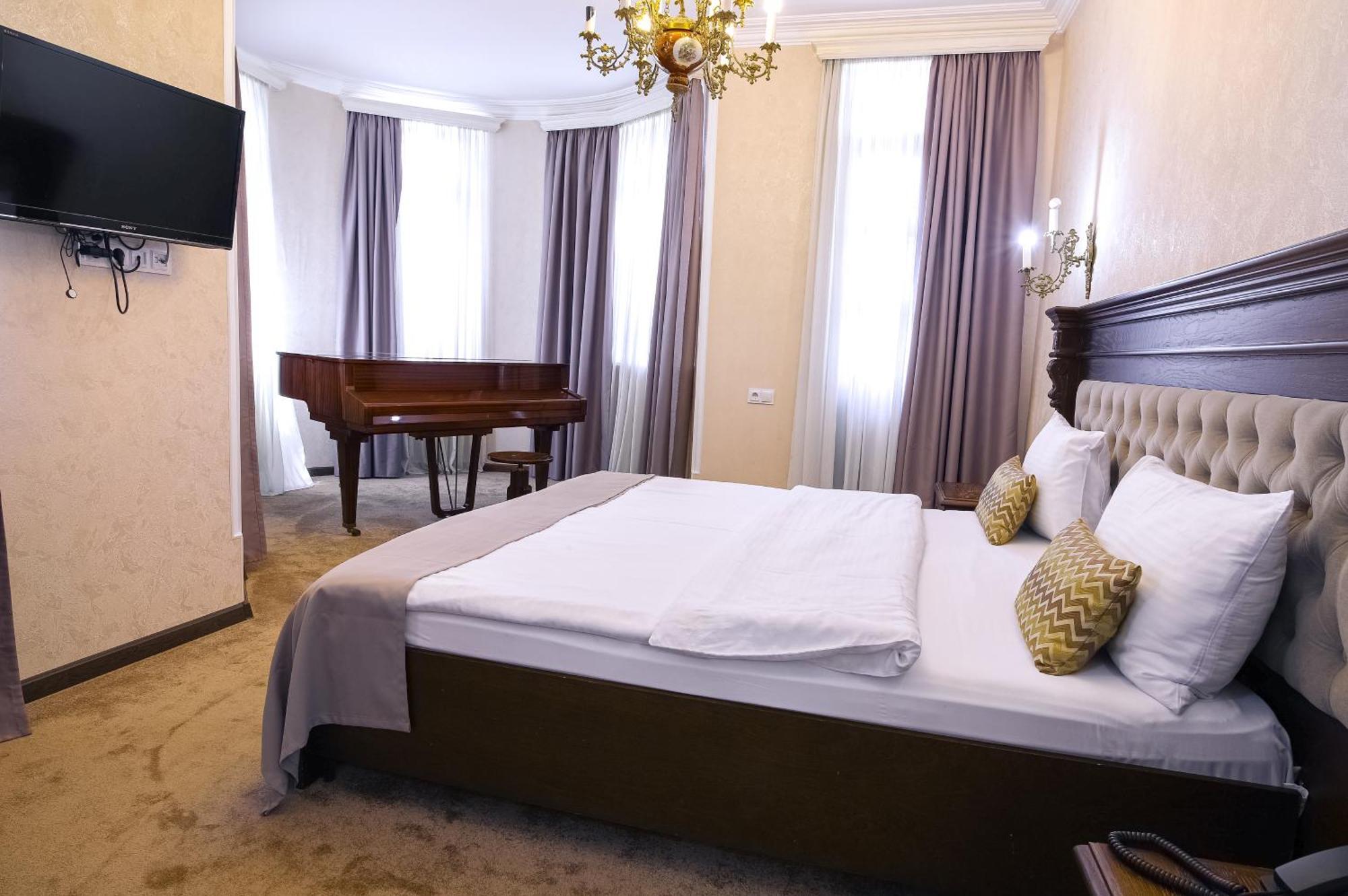 Hotel Imperial House Tbilisi Ngoại thất bức ảnh