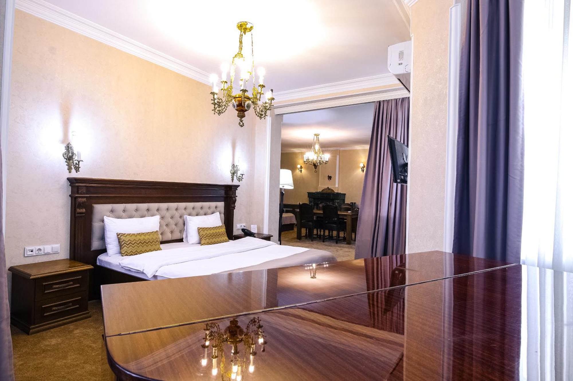 Hotel Imperial House Tbilisi Ngoại thất bức ảnh